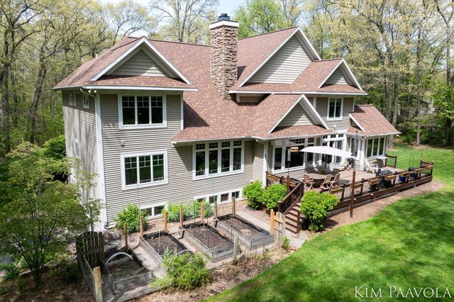 3099 Pickford Drive Se, Cascade Twp, MI 49301