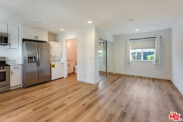 1741 S Spaulding Avenue, Los Angeles, CA 90019