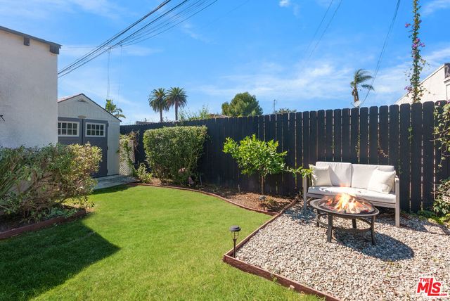 1741 S Spaulding Avenue, Los Angeles, CA 90019