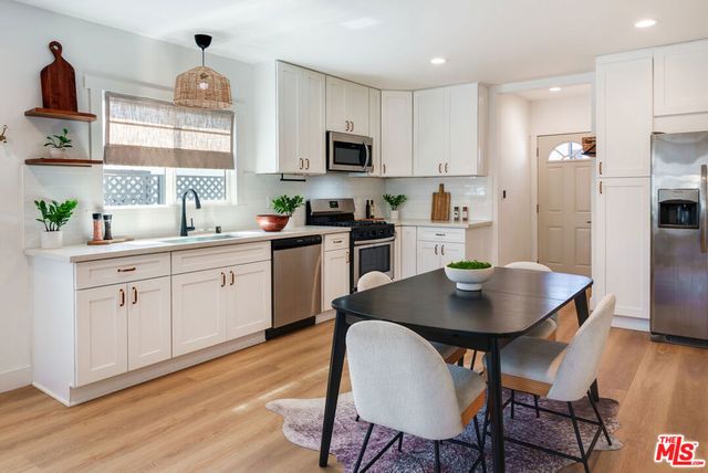 1741 S Spaulding Avenue, Los Angeles, CA 90019