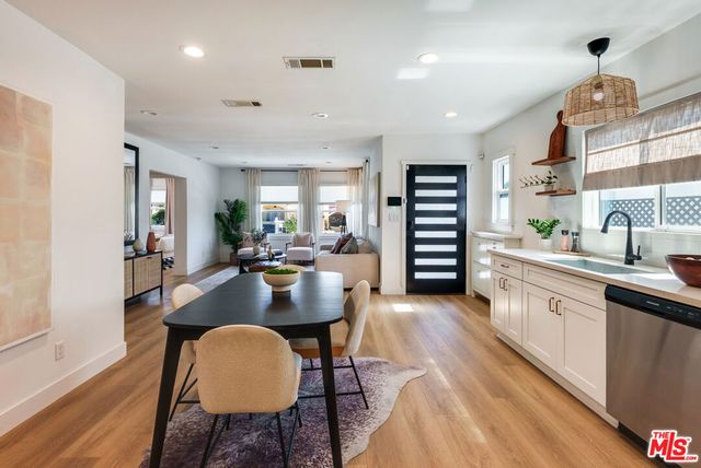 1741 S Spaulding Avenue, Los Angeles, CA 90019