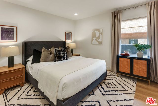 1741 S Spaulding Avenue, Los Angeles, CA 90019