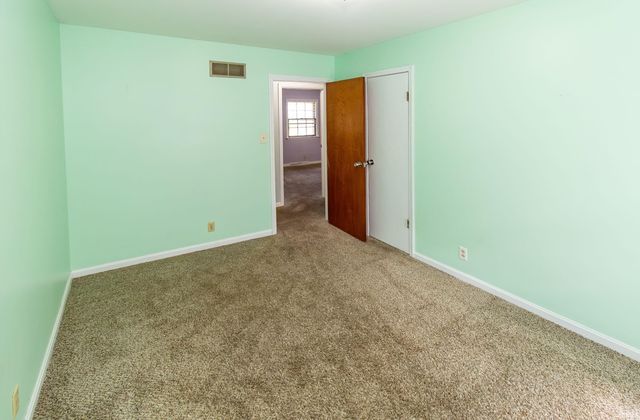 1017 Forrest Avenue, Boonville, IN 47601