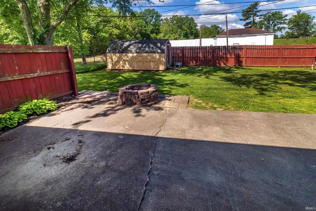 1017 Forrest Avenue, Boonville, IN 47601