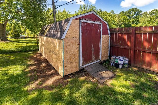 1017 Forrest Avenue, Boonville, IN 47601