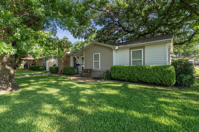 301 Dee Lane, Arlington, TX 76011