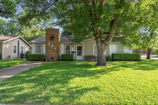 301 Dee Lane, Arlington, TX 76011