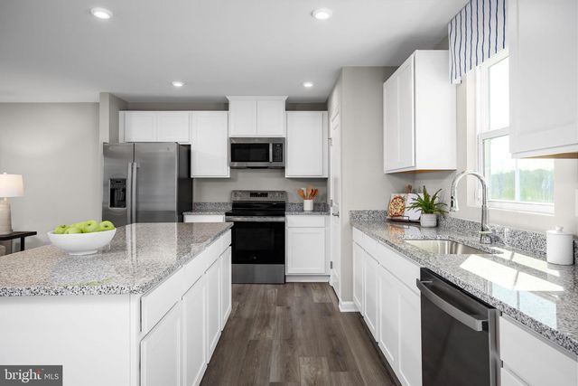 41 EAGLE DR, Gettysburg, PA 17325