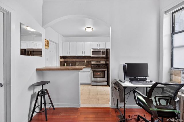 154 S 3rd Street 3, Brooklyn, NY 11211