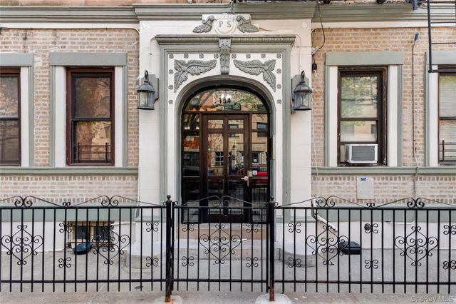154 S 3rd Street 3, Brooklyn, NY 11211