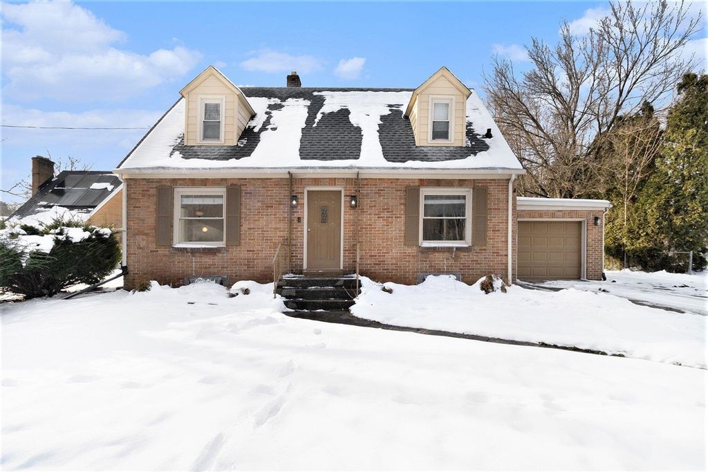 1725 Nichols Road, Kalamazoo, MI 49006