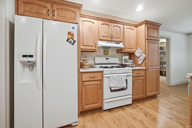 11817 Butternut Cove, Leo, IN 46765