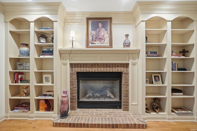 11817 Butternut Cove, Leo, IN 46765