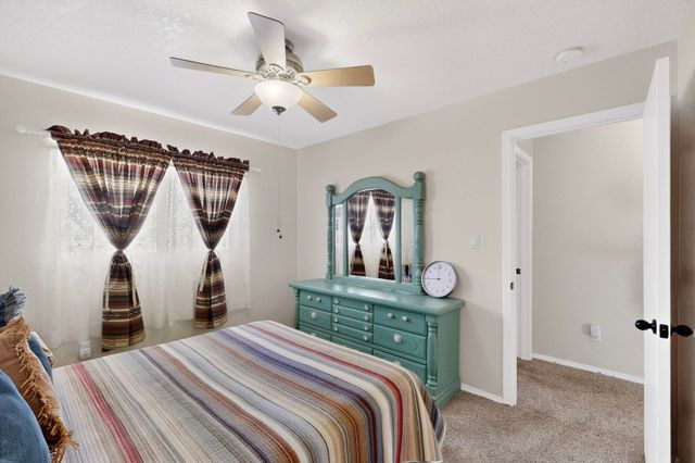 10715 Pinon Park Court NW, Albuquerque, NM 87114