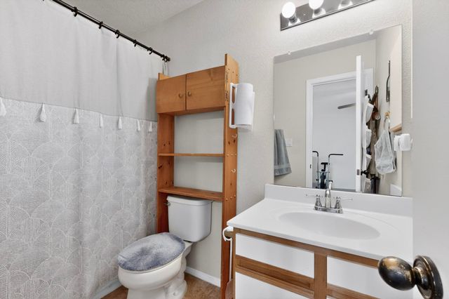 10715 Pinon Park Court NW, Albuquerque, NM 87114