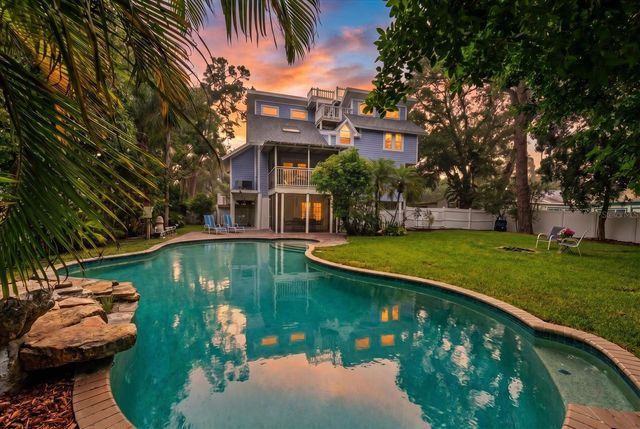 236 SHORE DRIVE, Palm Harbor, FL 34683