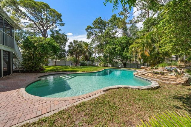 236 SHORE DRIVE, Palm Harbor, FL 34683