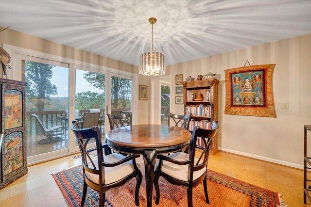 119 Cathedral Oaks LN, Wirtz, VA 24184