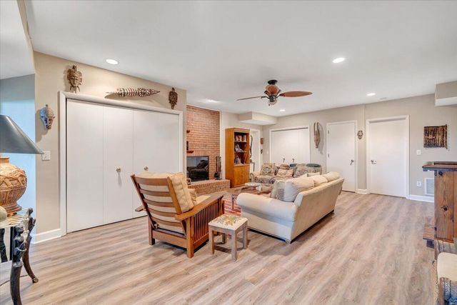 119 Cathedral Oaks LN, Wirtz, VA 24184