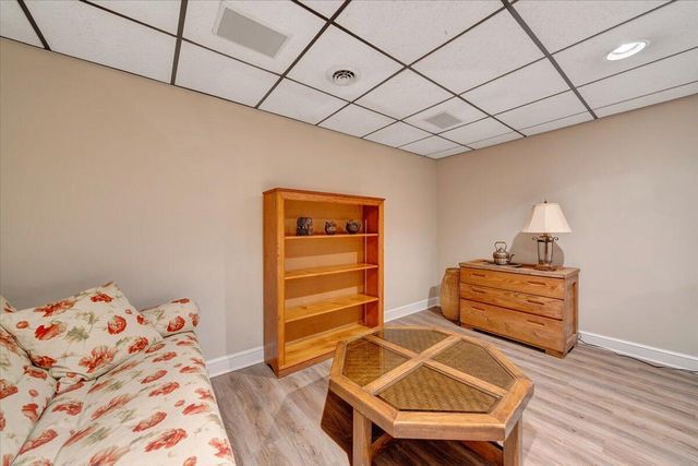 119 Cathedral Oaks LN, Wirtz, VA 24184