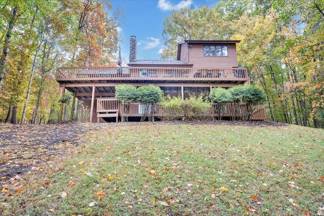 119 Cathedral Oaks LN, Wirtz, VA 24184