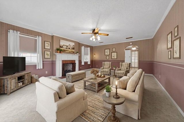 399 S Oak, Van, TX 75790