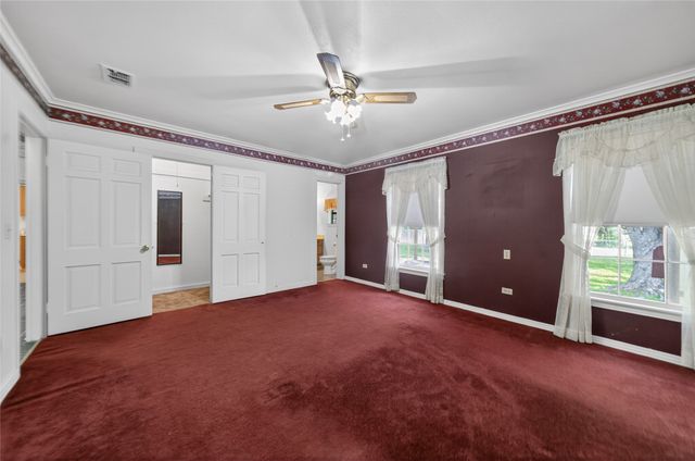 399 S Oak, Van, TX 75790