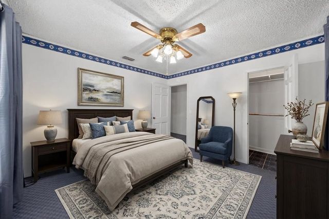 399 S Oak, Van, TX 75790
