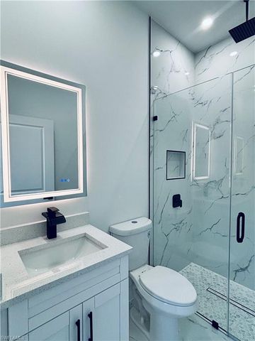 800 E 5th ST, Lehigh Acres, FL 33972