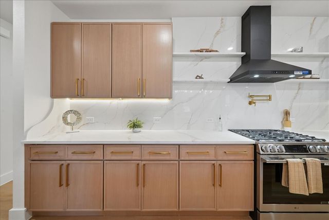 209 Charles Drive, Irving, TX 75060