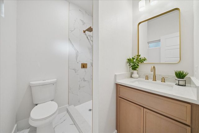 209 Charles Drive, Irving, TX 75060