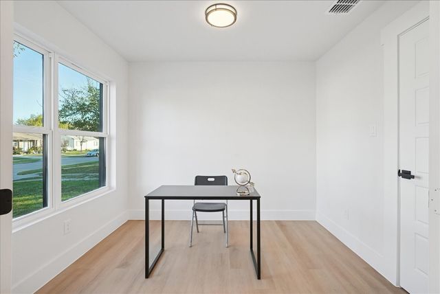 209 Charles Drive, Irving, TX 75060