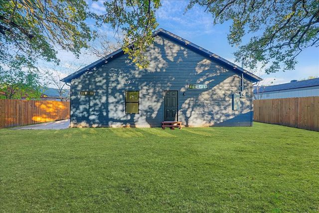 209 Charles Drive, Irving, TX 75060