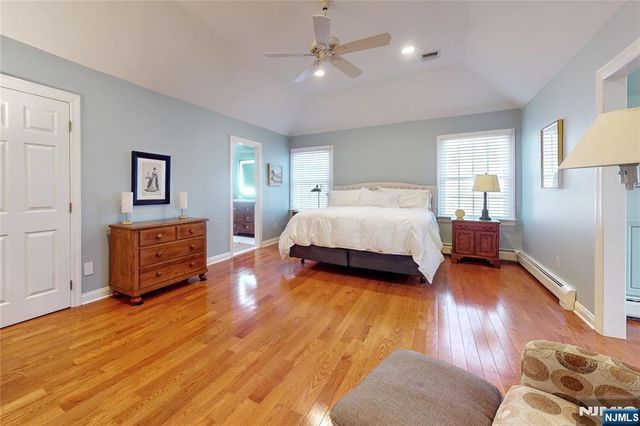 10 Hope Street, Montvale, NJ 07645