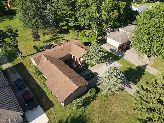 43254 Dellefield Road, Elyria, OH 44035