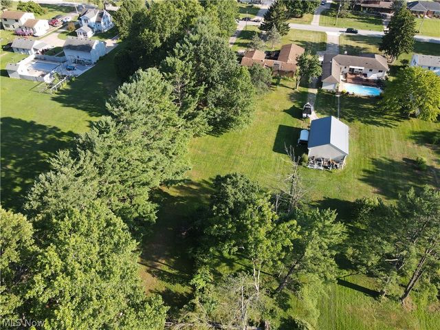 43254 Dellefield Road, Elyria, OH 44035