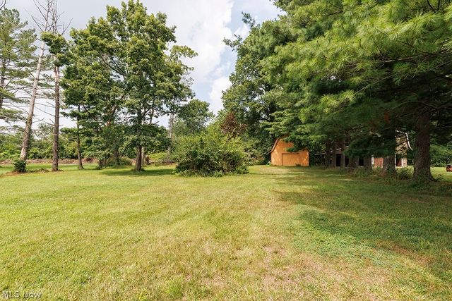 43254 Dellefield Road, Elyria, OH 44035