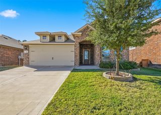 416 Lowery Oaks Trail, Fort Worth, TX 76120