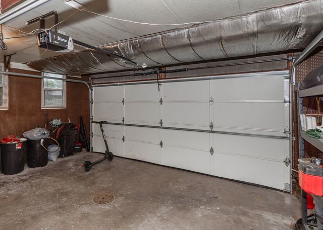 2715 8th Street, East Moline, IL 61244