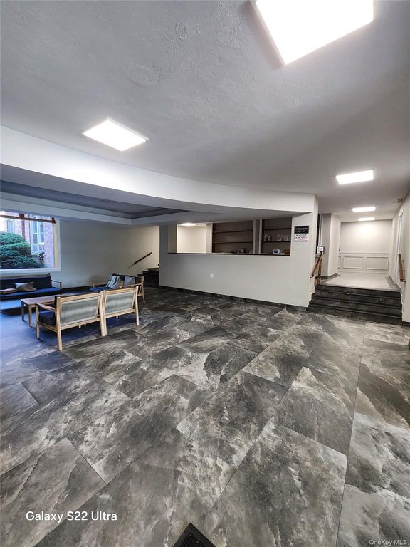 333 Bronx River Road 324, Yonkers, NY 10704 — photo 2