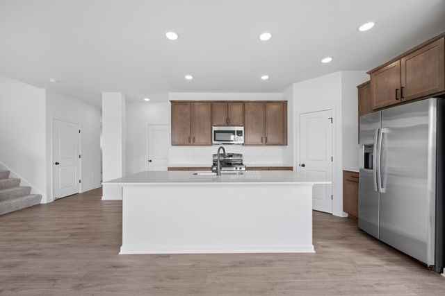 1691 Tyrone Drive, Shakopee, MN 55379