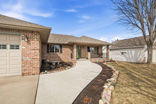 1703 5th Avenue N, Sauk Rapids, MN 56379