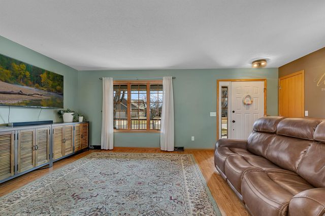 1703 5th Avenue N, Sauk Rapids, MN 56379