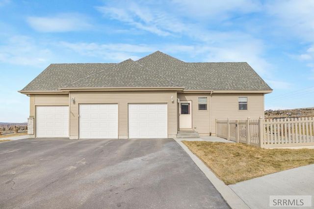 8065 S Black Hawk Drive, Idaho Falls, ID 83406