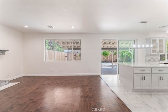 18808 Lull Street, Reseda, CA 91335