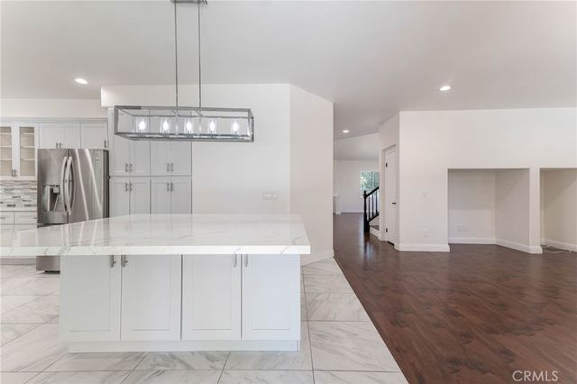 18808 Lull Street, Reseda, CA 91335