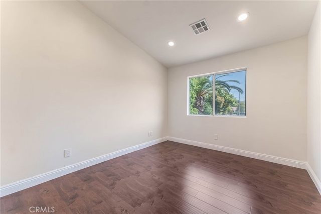 18808 Lull Street, Reseda, CA 91335