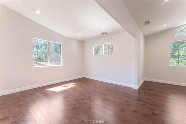 18808 Lull Street, Reseda, CA 91335