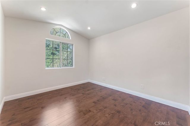 18808 Lull Street, Reseda, CA 91335