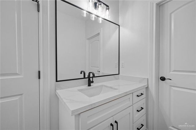 5724 Vulcan Avenue, Edinburg, TX 78539